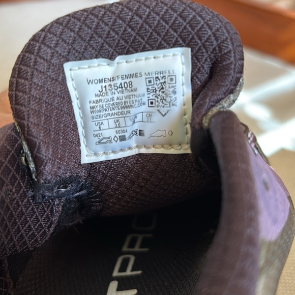 Like New! Merrell Moab Speed, Size 6, color Lichen. Worn Once!. In original box. - Picture 7 of 16